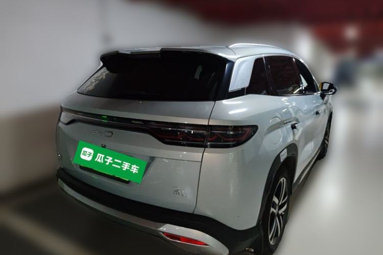 Used BYD Song L DM-i 2024 112 km Beyond Edition Rear Right 45 Deg