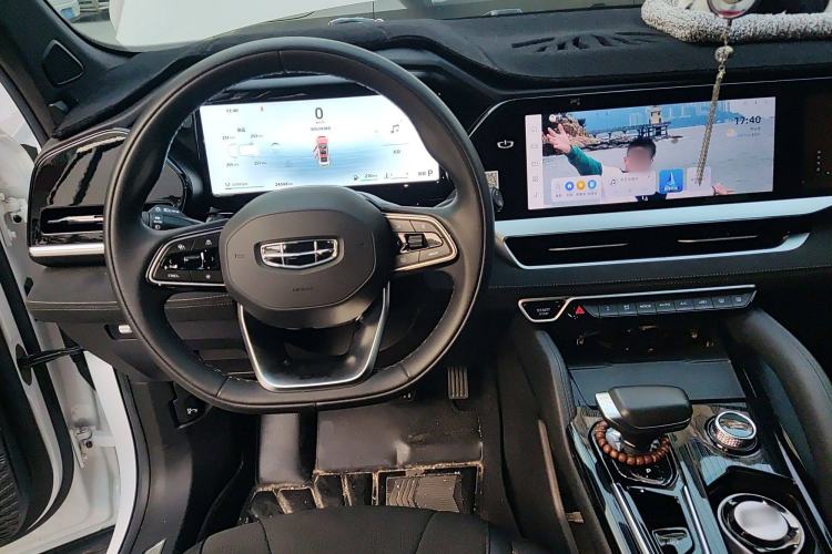 Used Geely Auto Monjaro L 2024 2.0TD High-Power Automatic Two-Wheel Drive Yunqi Version
