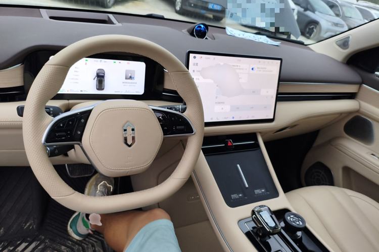 Used Hima AITO M7 2024 1.5T Intelligent Driving 4WD Ultra Version 6 Seats