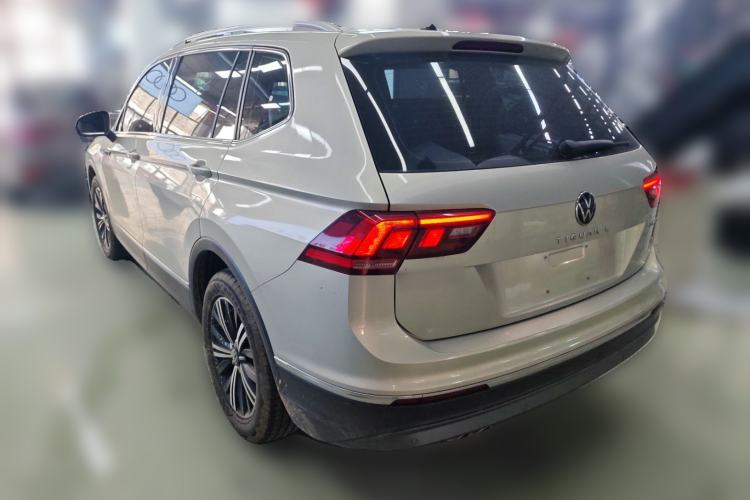 Used Volkswagen Tiguan L 2021 330TSI Automatic Two-Wheel Drive Smart Edition Rear Left 45 Deg