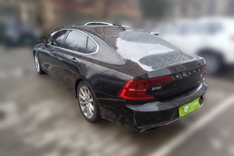 Used Volvo S90 2018 T5 Zhiyuan Edition
