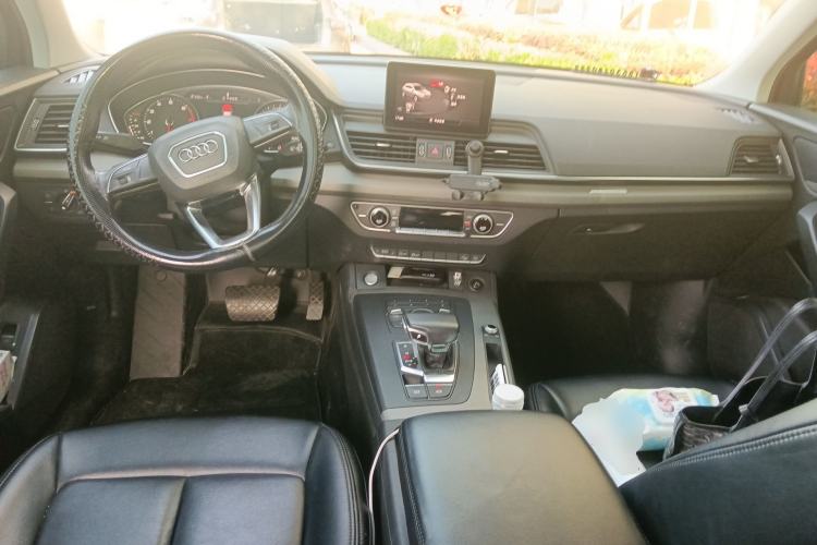 Used Audi Q5L 2018 40 TFSI Prestige Edition China VI Emission Standard
