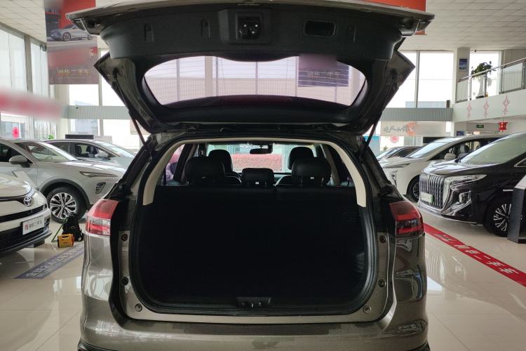 Used Geely Auto Emgrand X7 Sport 2020 1.8TD DCT Two-Wheel Drive Zhiya Model Trunk