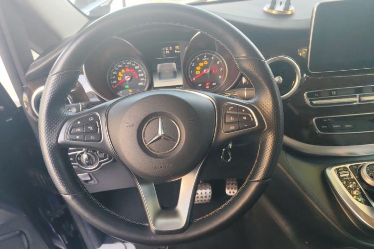 Used Mercedes-Benz V-Class 2017 V 260 L Prestige Extended Edition