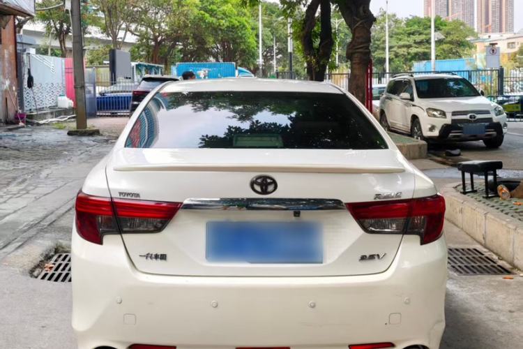 Used Toyota Reiz 2013 2.5V Elite Edition
