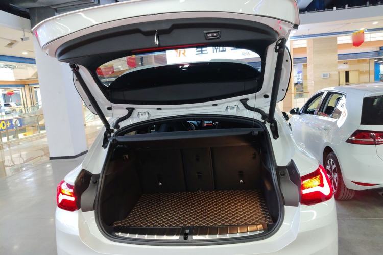 Used BMW X2 2023 xDrive 25i Shining Edition