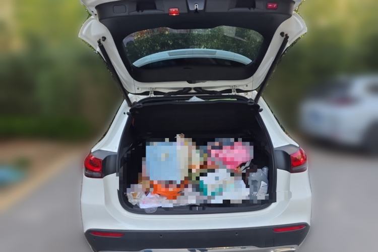 Used Mercedes-Benz GLA 2020 GLA 200 Trunk