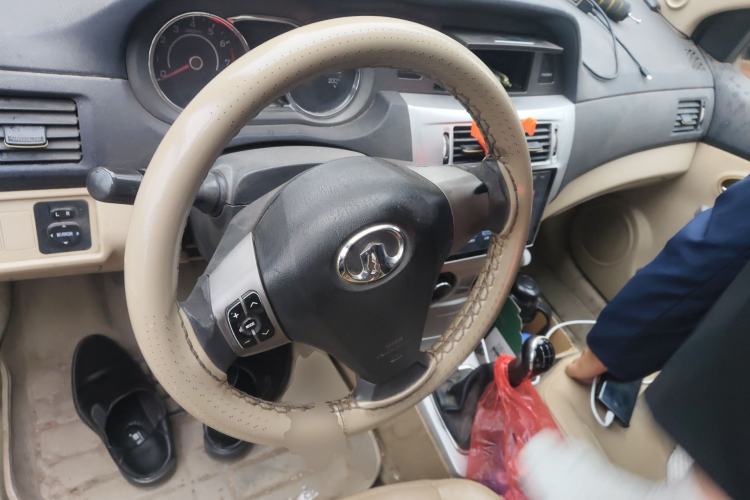 Used Great Wall C30 2012 1.5L Manual Luxury Version Steering Wheel