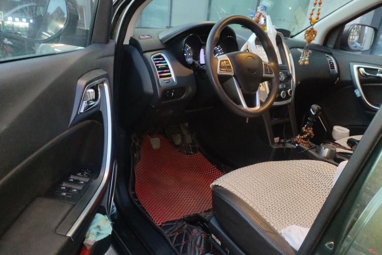 Used JMC Yuhu 3 2018 1.8T Gasoline Two-Wheel Drive Advanced Edition Standard Wheelbase
