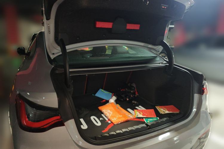 Used BMW 4 Series 2023 425i M Sport Night Edition Trunk