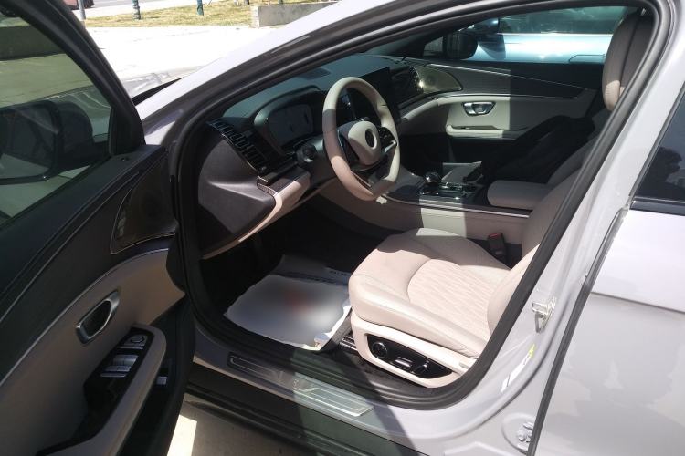 Used BYD Han 2025 DM-i Intelligent Driving Edition 125KM LiDAR Flagship Model
