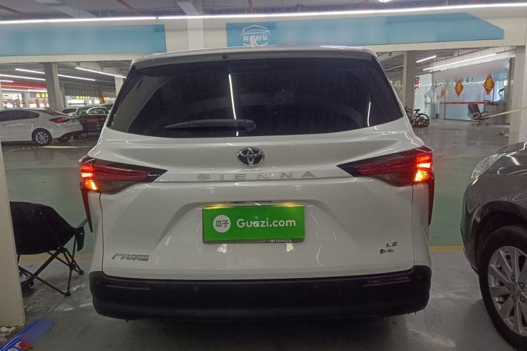 Used Toyota SIENNA 2024 2.5L Hybrid Comfort Edition
