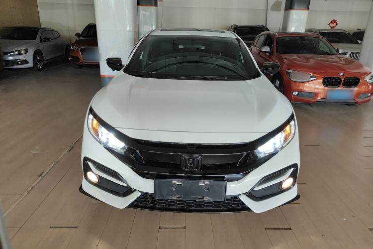 Used Honda Civic 2021 HATCHBACK 220TURBO CVT New Trendsetter