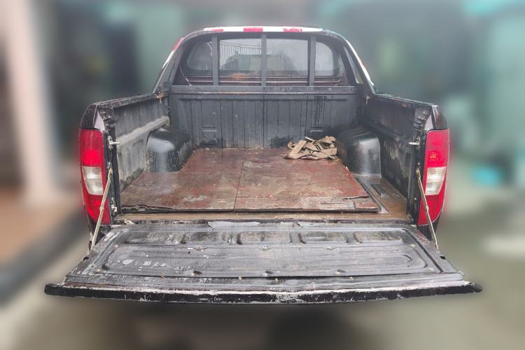 Used JMC Yuhu 5 2019 2.0T Diesel Manual Two-Wheel Drive Classic China VI Standard
