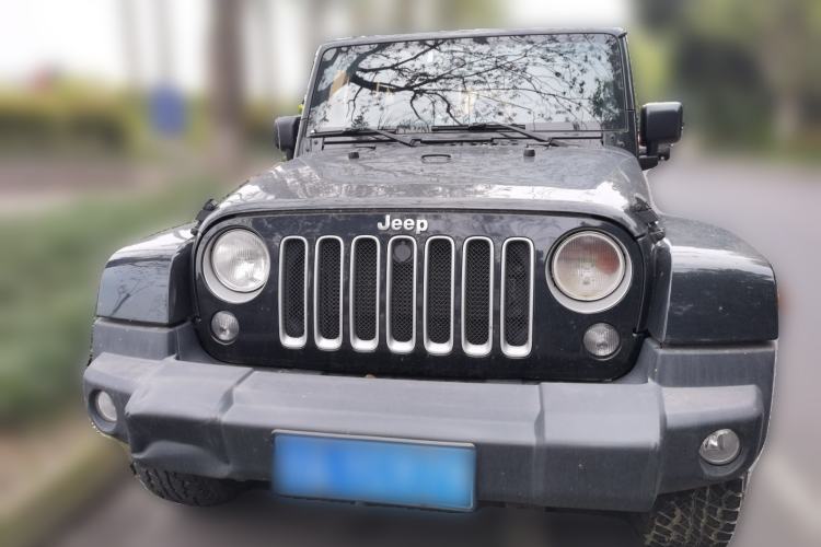 Used Jeep Wrangler 2017 3.0L Sahara Four-Door Comfort Edition
