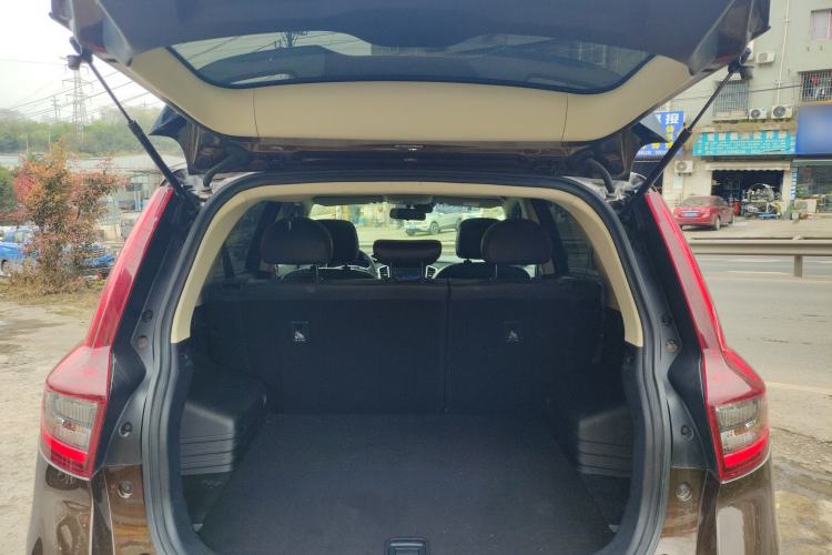 Used Geely Auto Vision X6 2018 1.4T CVT 4G Connected Flagship Edition