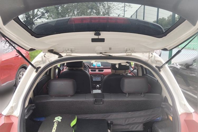 Used Haval H1 2015 1.5L AMT Urban Model Trunk