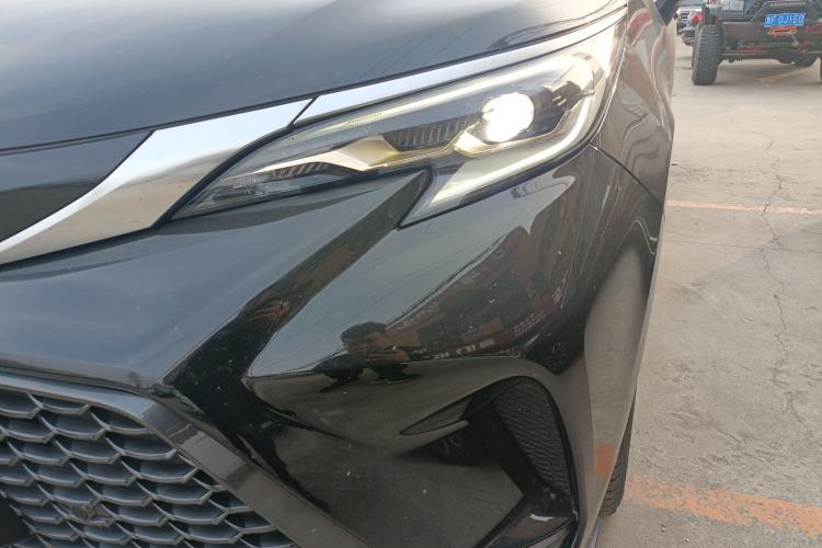 Used Toyota Granvia 2022 2.5L Hybrid Prestige Edition