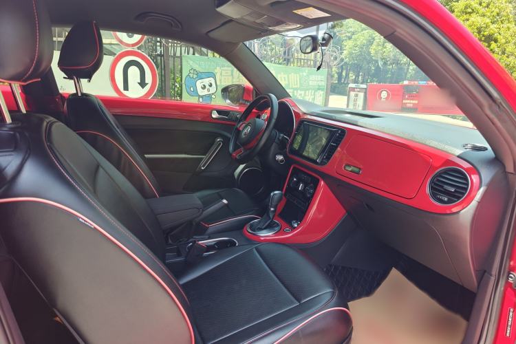 Used Volkswagen Beetle 2018 180TSI Yile Model Interior 9