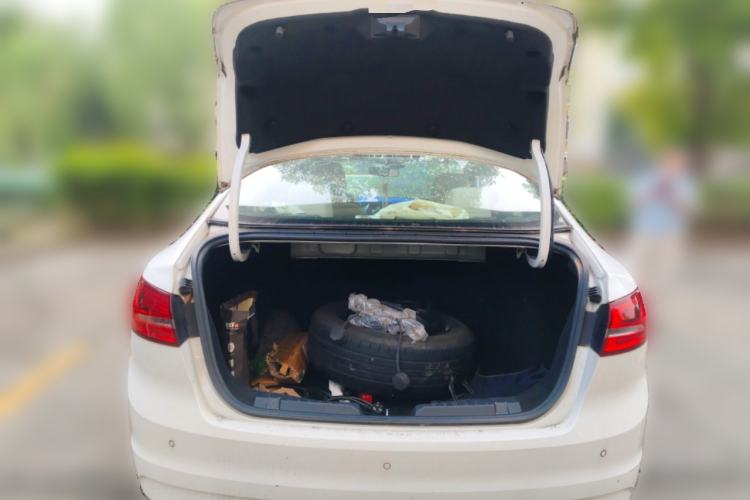 Used Ford Escort 2015 1.5L Manual Comfort Model
