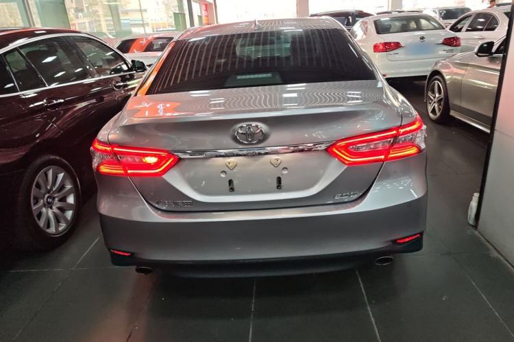 Used Toyota Camry 2021 2.0G Luxury Edition