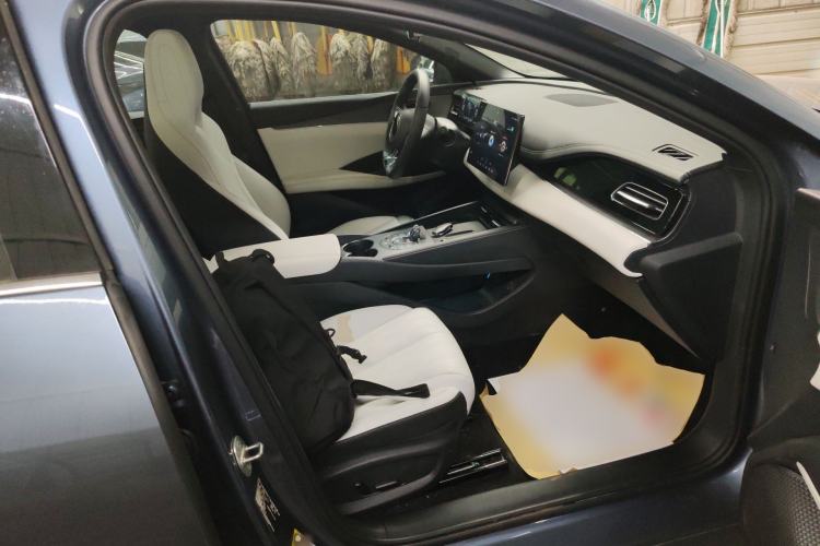 Used BYD Seal 06 New Energy 2024 DM-i 120KM Luxury Model Right Front Seat