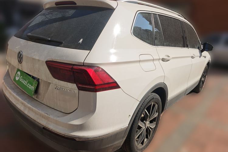 Used Volkswagen Tiguan L 2017 330TSI Automatic Two-Wheel Drive Flagship Edition Rear Right 45 Deg