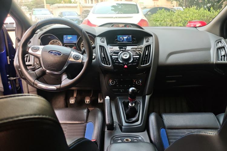 Used Ford Focus 2013 2.0T ST Standard Edition