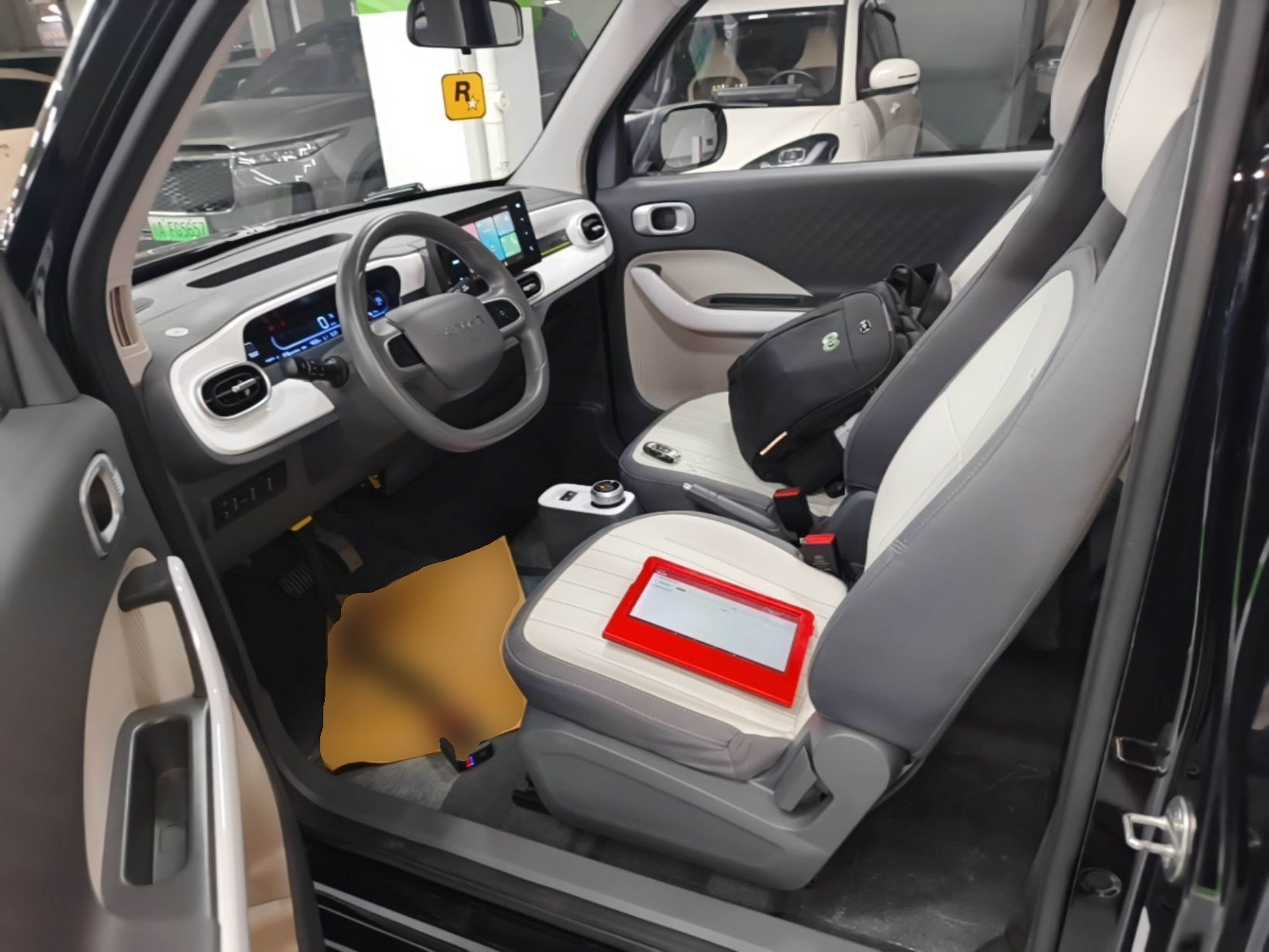 Interior delantero