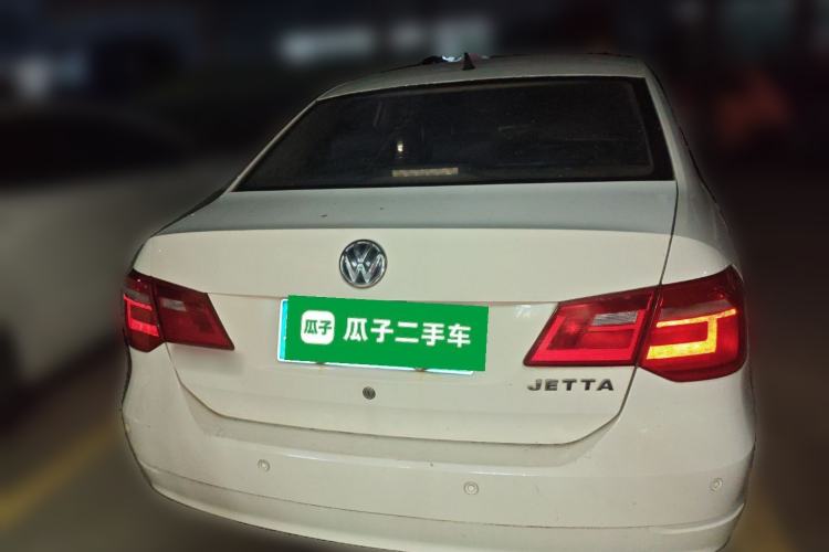 Used Volkswagen Jetta 2015 Value Edition 1.6L Automatic Fashion Version
