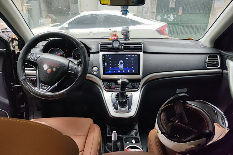 Used Haval H6 2015 Sport Edition 1.5T Automatic Two-Wheel Drive Luxury Model