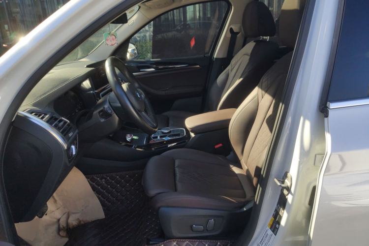 Used BMW iX3 2022 Updated Leading Version Left Front Seat