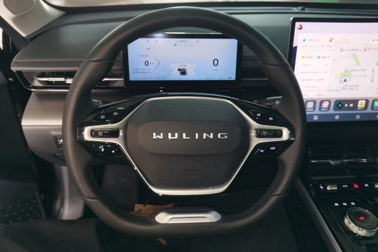 Used Wuling Xingguang 2023 150 Advanced Edition
