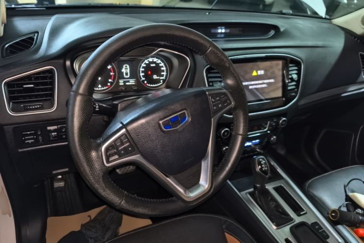 Used Geely Auto Vision X6 2016 1.3T CVT Flagship Model

