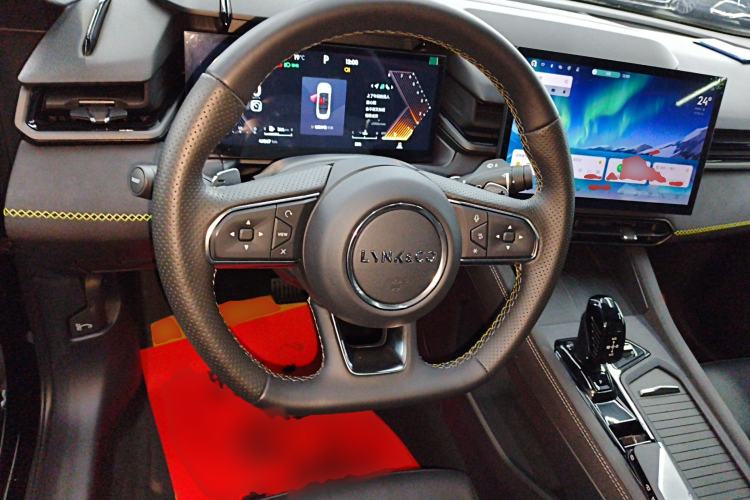 Used Lynk & Co 03 2023 1.5TD DCT JingPlus Steering Wheel