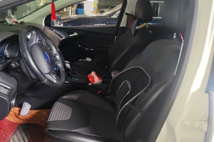 Used Ford Focus 2015 Sedan EcoBoost 180 Automatic Elite Model
