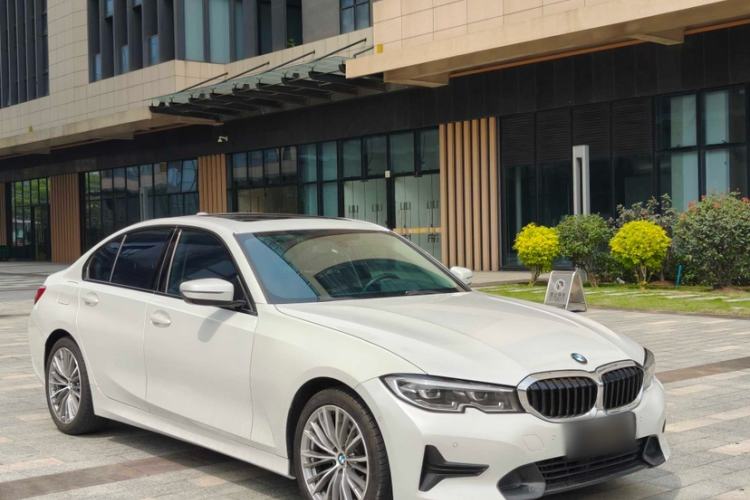 Used BMW 3 Series 2020 320i Sport Package
