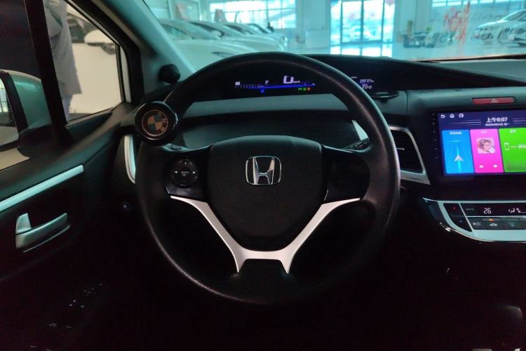 Used Honda Jade 2017 1.8L automatic Comfort version 5 seats