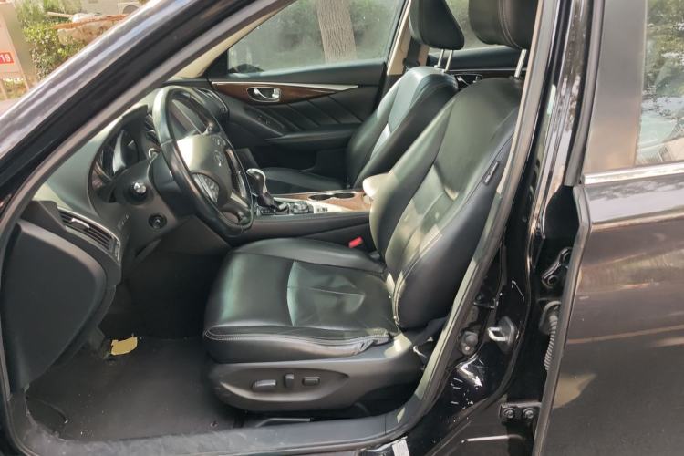 Used Infiniti Q50L 2015 2.0T Luxury Edition