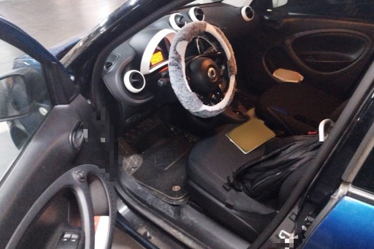 Used smart forfour 2018 1.0L 52 kW Dynamic Edition