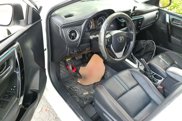 Used Toyota Levin 2018 185T CVT Luxury Edition China V Standard Driver Seat