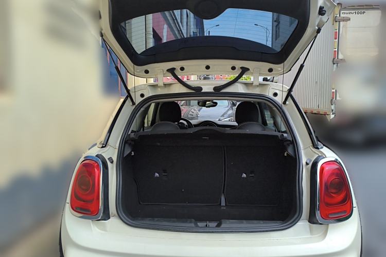 Used MINI 2018 1.5T ONE Trunk