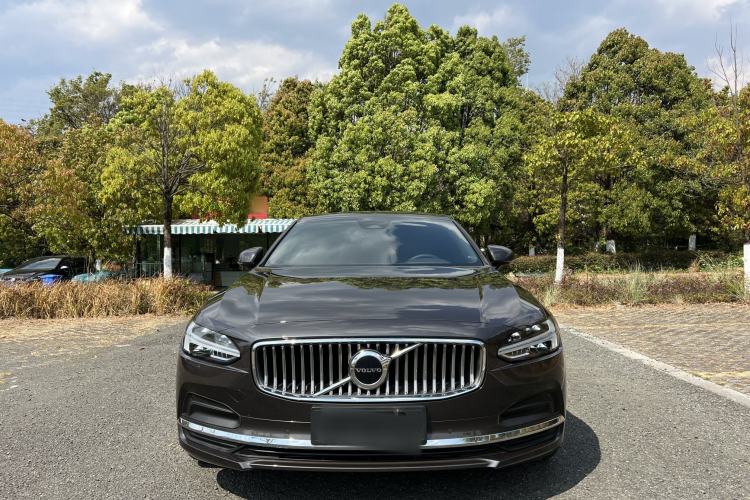 Used Volvo S90 2023 B5 Zhiyuan Luxury Edition
