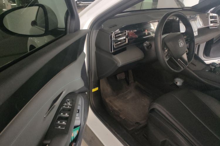 Used BYD Qin L 2024 DM-i 80KM Leading Model