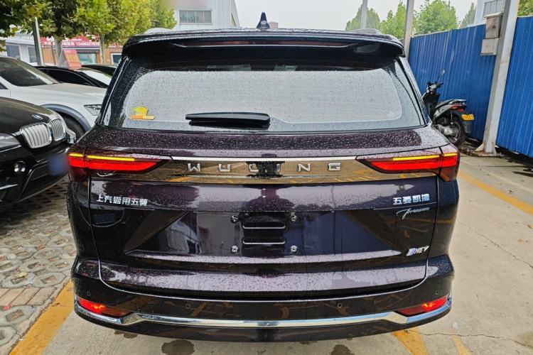 Used Wuling Victory 2023 2.0L DHT Luxury Edition
