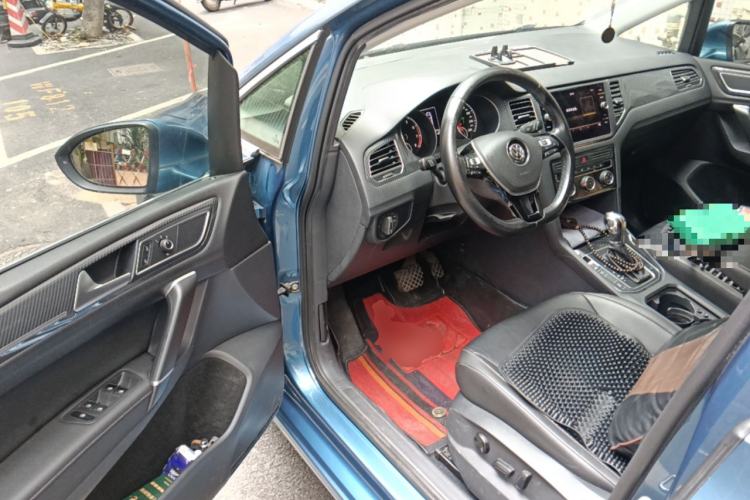 Used Volkswagen Golf Sportsvan 2018 280TSI Automatic Luxury Model
