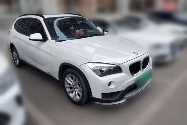 Used BMW X1 2015 sDrive18i Fashion Upgrade Edition Front Right 45 Deg
