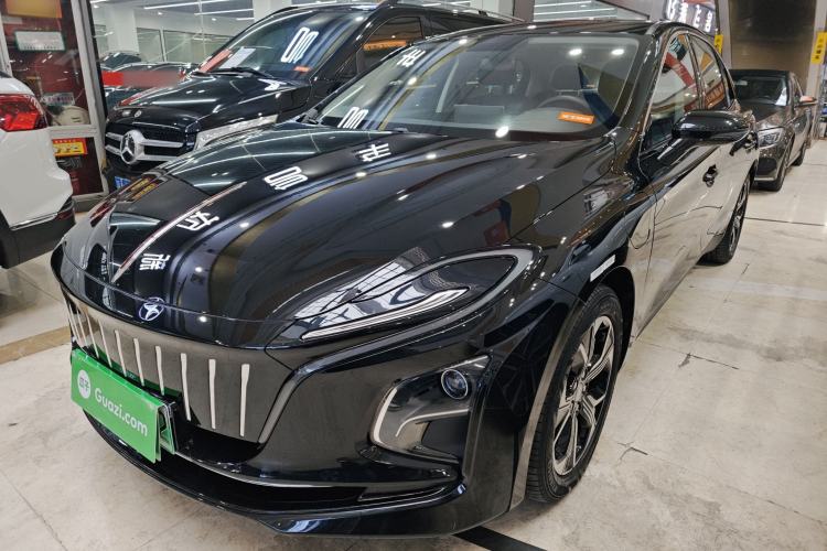 Used Hongqi E-QM5 2023 Base Travel Edition