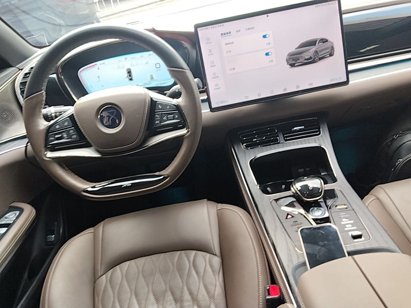 BYD Han 2023 DM-i Champion Edition 121KM Prestige Model - Prestige — снимка 12