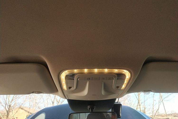 Used Mercedes-Benz Vito 2021 2.0T Elite Version 7 Seats